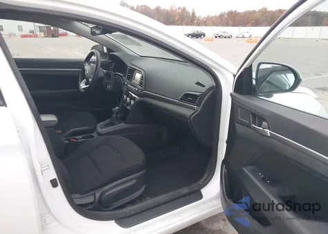 2019 Hyundai Elantra Se из США, поврежденный, VIN 5NPD74LF2KH418828
